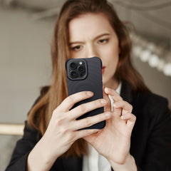 HÜLLE FÜR IPHONE 15 MAGSAFE HEYCASE ZEPHYR SCHWARZ