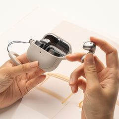 HÜLLE FÜR SAMSUNG GALAXY BUDS 3 / 3 PRO RINGKE ONYX MAGNETIC MAGSAFE WARM GRAU