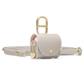 SPIGEN CYRILL MINI BAG FÜR APPLE AIRPODS 4 DUNKELBEIGE