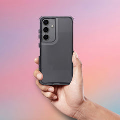SCHUTZHÜLLE FÜR SAMSUNG GALAXY S24 FE HEYCASE MATRIX KLAR / SCHWARZ