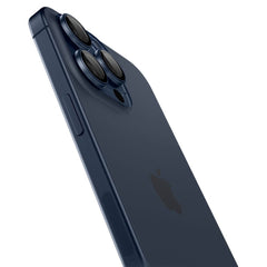 SCHUTZ FÜR DIE KAMERA SPIGEN OPTIK.TR "EZ FIT" KAMERASCHUTZ 2-PAK IPHONE 14 PRO / PRO MAX / 15 PRO / PRO MAX BLAU TITAN